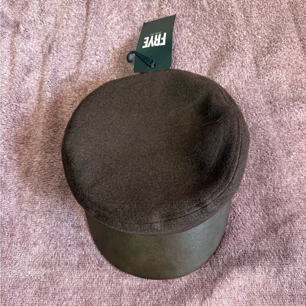 Frye Baker Boy Cap